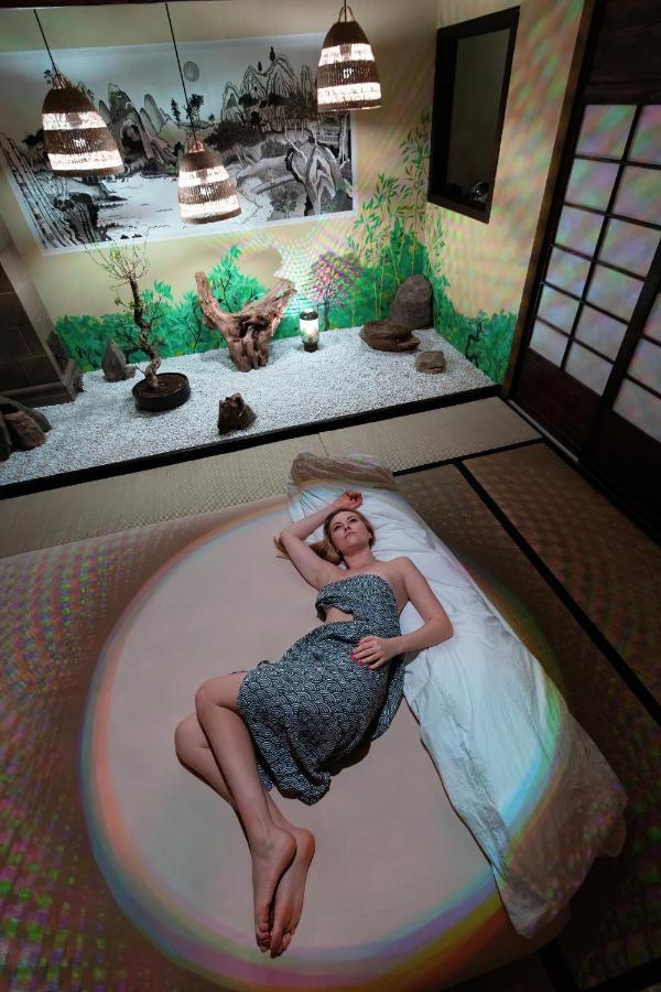 Oroom Japan - Role Play For Couples In เบอร์โน ภายนอก รูปภาพ